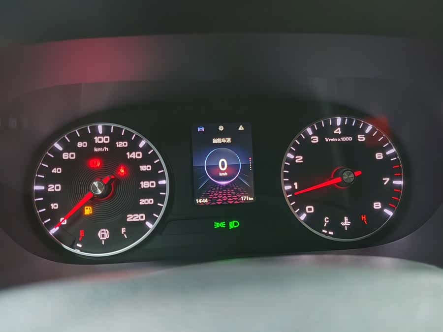 MG 5 2025 #14 MG 5 2025 immagine di auto #14
