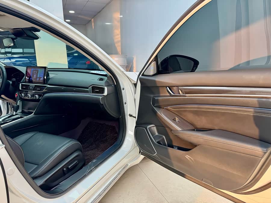 Honda Accord 2022 #14 Honda Accord 2022 car image #14