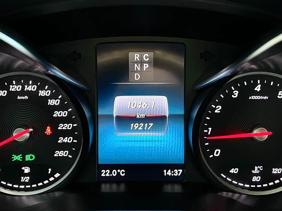 Mercedes-Benz V Class 2020 #14 Mercedes-Benz V Class 2020 immagine di auto #14