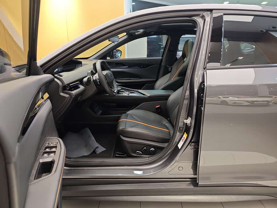 长安 长安UNI-V 2024 汽车图片 #14