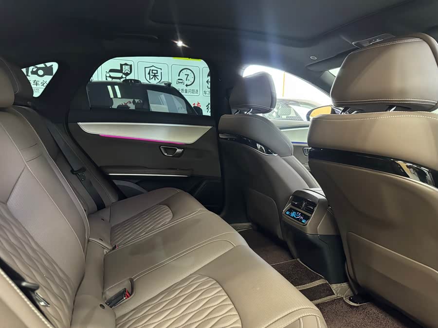 BYD Han 2025 #14 BYD Han 2025 car image #14