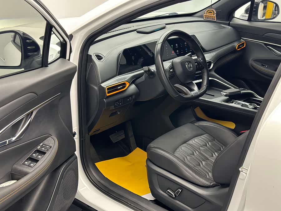 Changan UNI-T 2022 car image #14