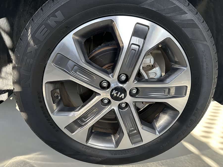 起亚 智跑 2020 汽车图片 #14