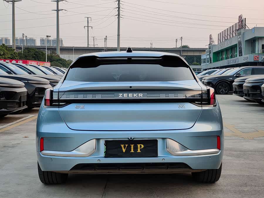 极氪 极氪001 2023 汽车图片 #14