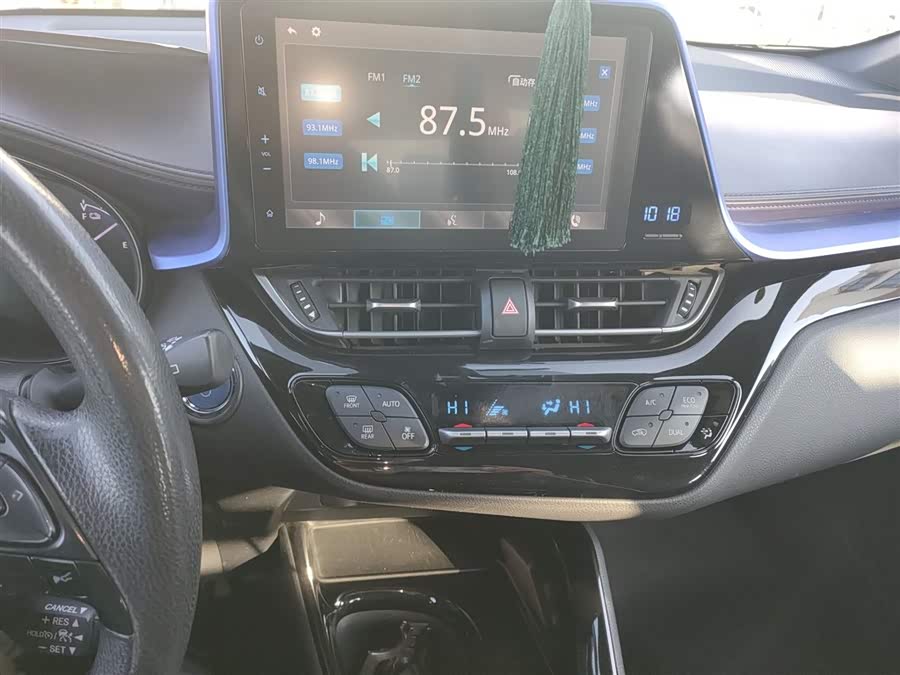 Toyota C-HR EV 2021 immagine di auto #14