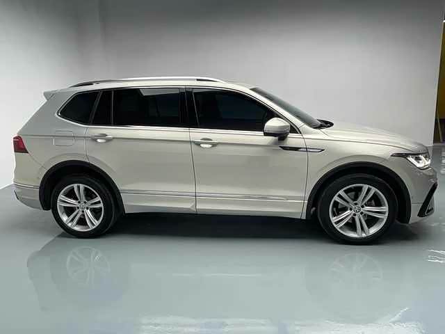 Volkswagen Tiguan L 2023 #14 Volkswagen Tiguan L 2023 car image #14