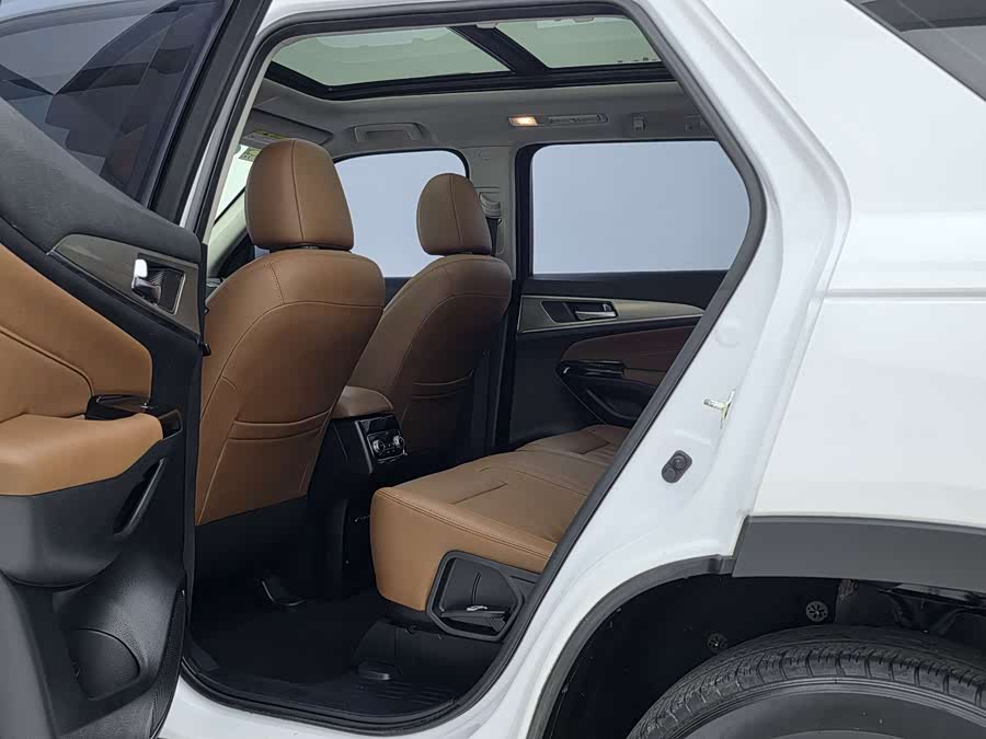 Changan CS95 2017 car image #14