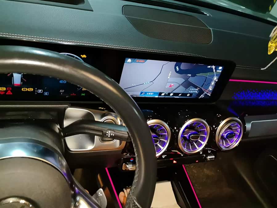 Mercedes-Benz EQB Class 2022 #14 Mercedes-Benz EQB Class 2022 car image #14