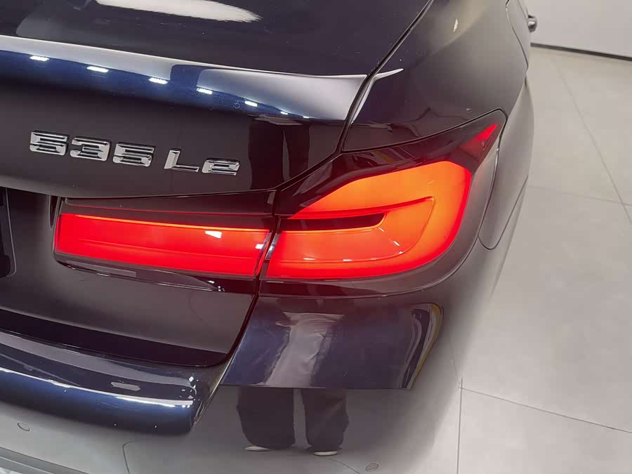 BMW 5 Series New Energy 2021 car image #14