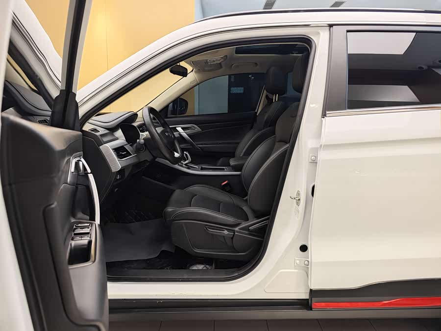 GEELY Boyue 2021 car image #14