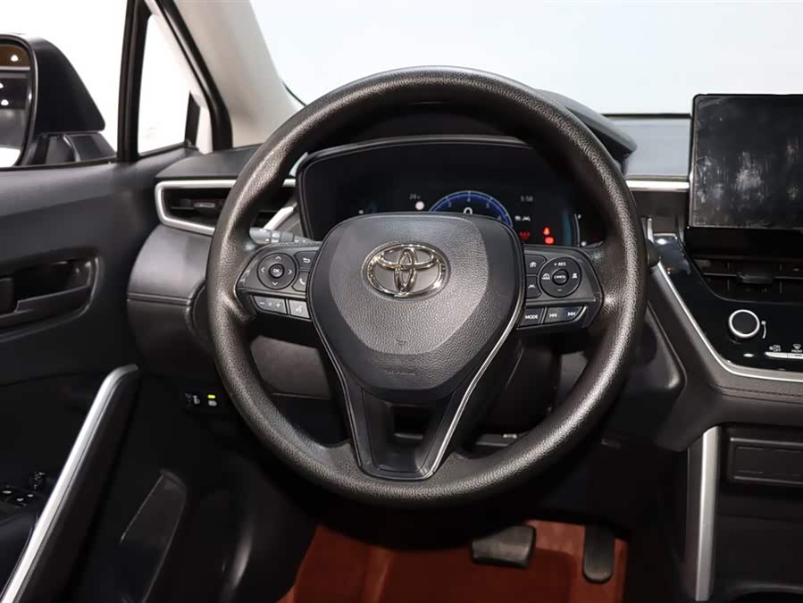 Toyota Corolla Cross 2024 car image #14