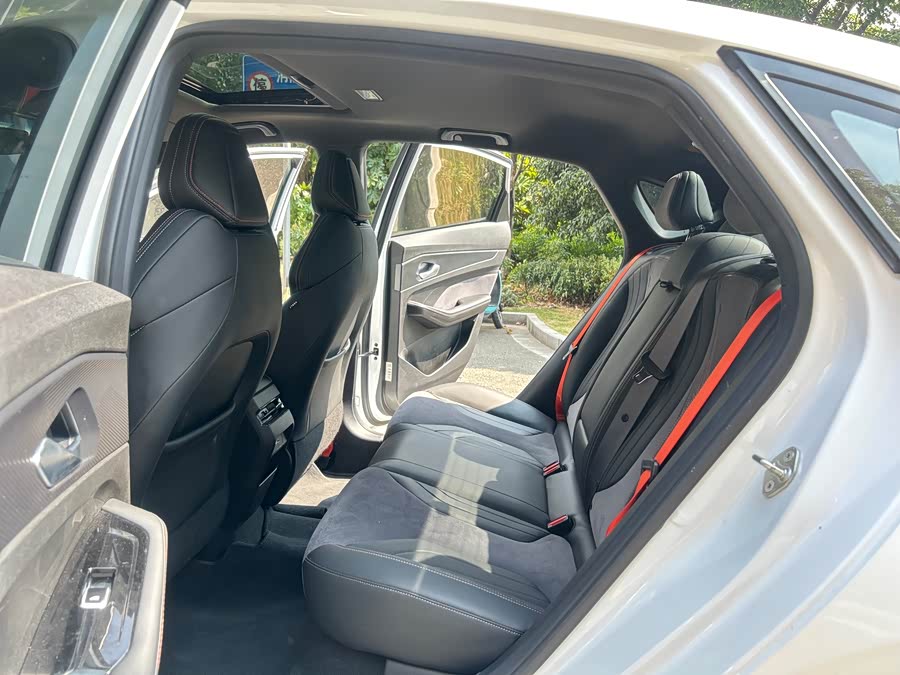 GEELY Binray 2022 car image #14