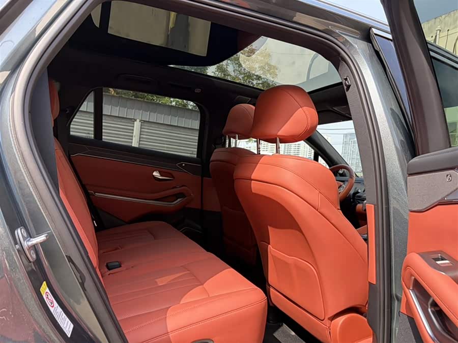 BYD Tang L 2025 #14 BYD Tang L 2025 car image #14