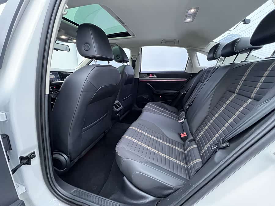 Volkswagen Lavida 2021 immagine di auto #14