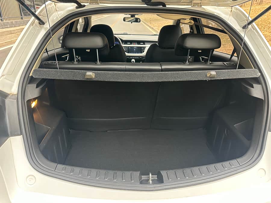 GEELY Vision X3 2020 car image #14