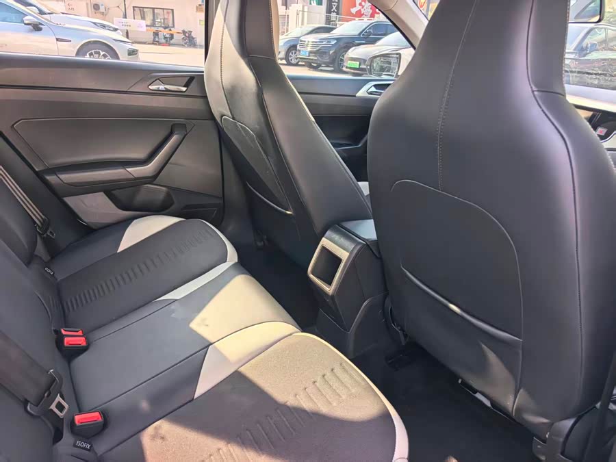 Volkswagen Polo 2020 car image #14