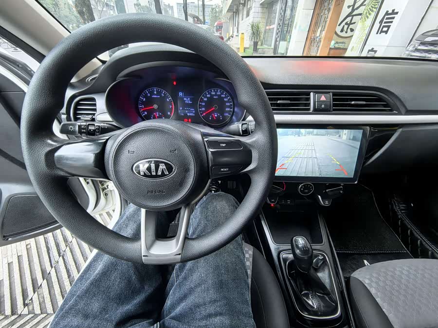 Kia 2017 #14 Kia 2017 car image #14