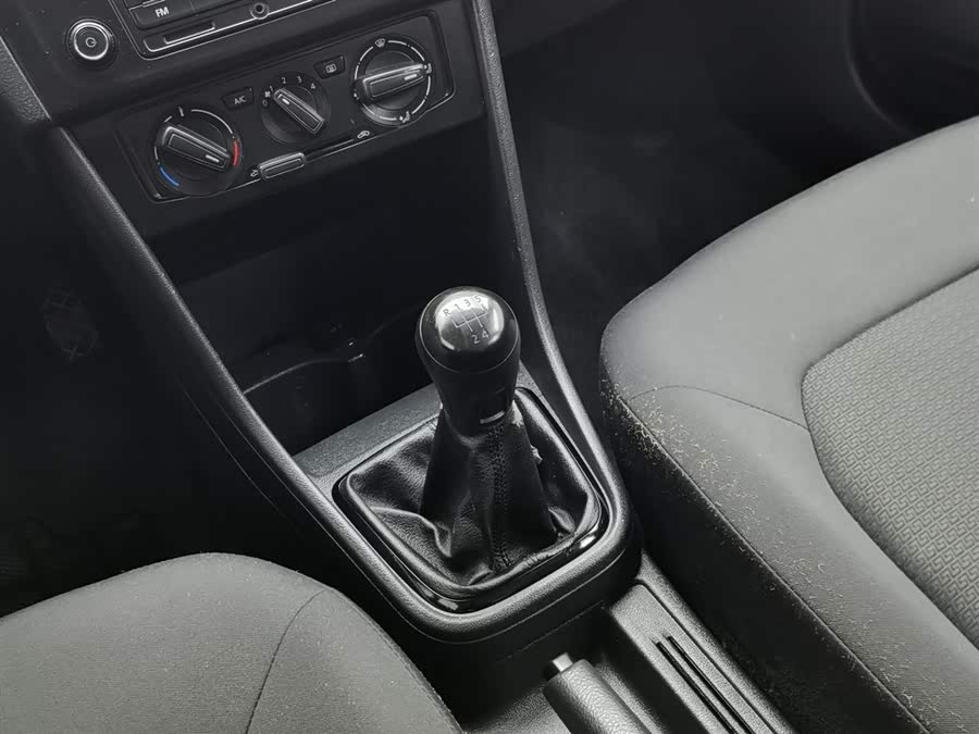 Volkswagen Santana 2013 #14 Volkswagen Santana 2013 immagine di auto #14