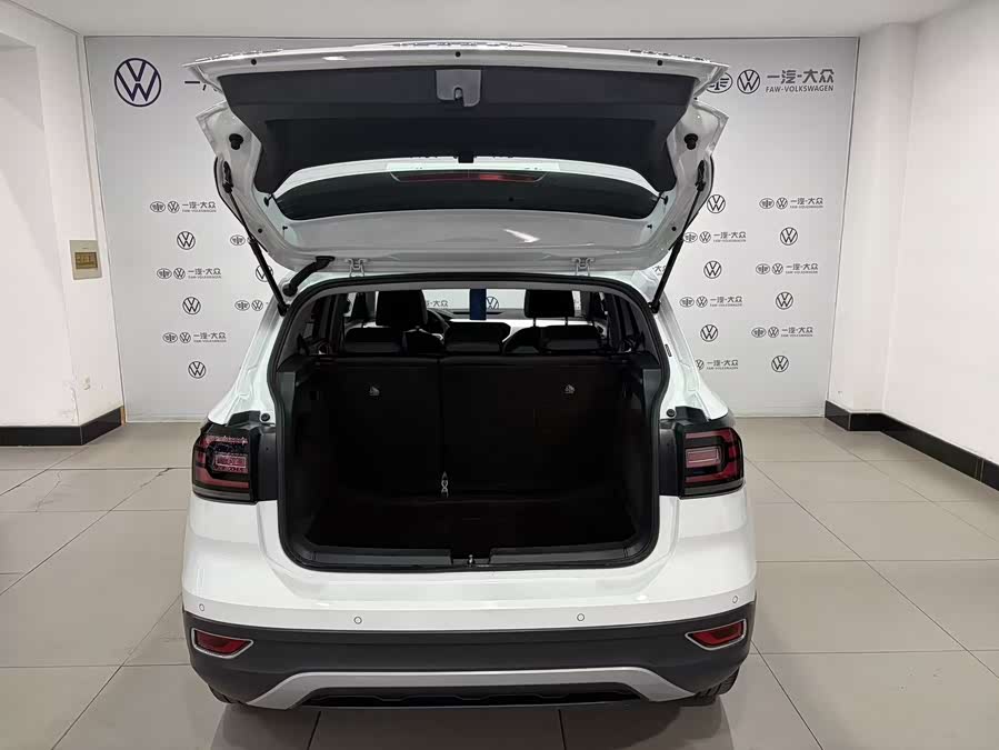 Volkswagen Tacqua 2024 car image #14