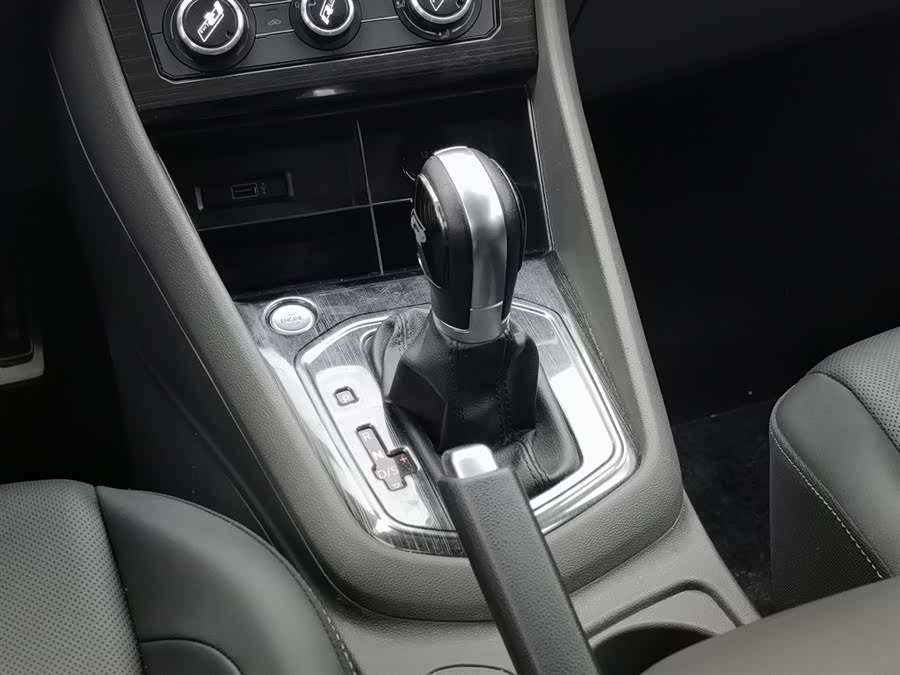 Jetta VS5 2020 car image #14