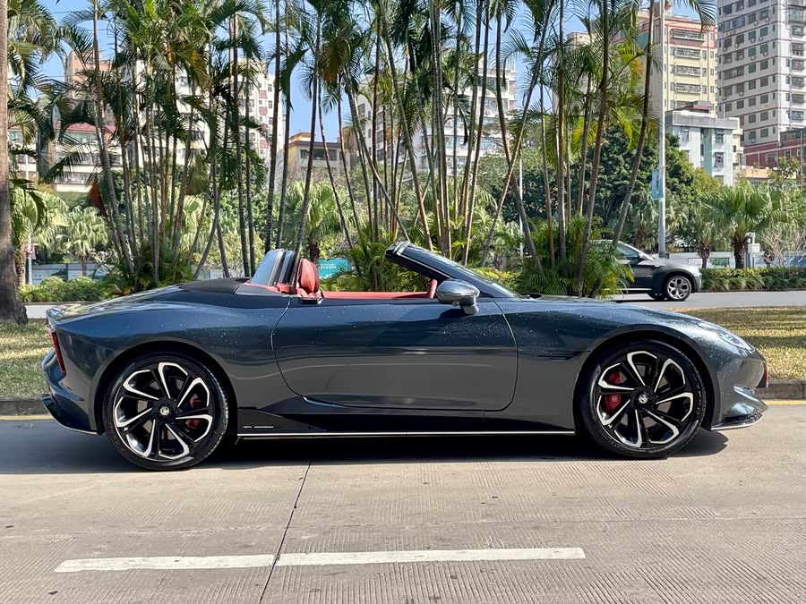 MG Cyberster 2023 car image #14