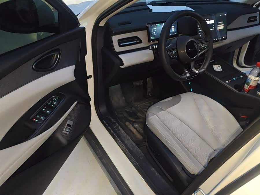 BYD Seal 06 DM-i 2025 #14 BYD Seal 06 DM-i 2025 immagine di auto #14