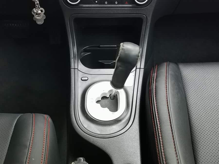 MG 3 2011 car image #14