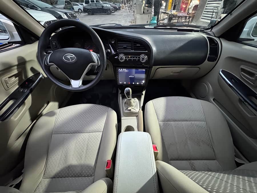 Soueast V3 Lingyue 2014 car image #14