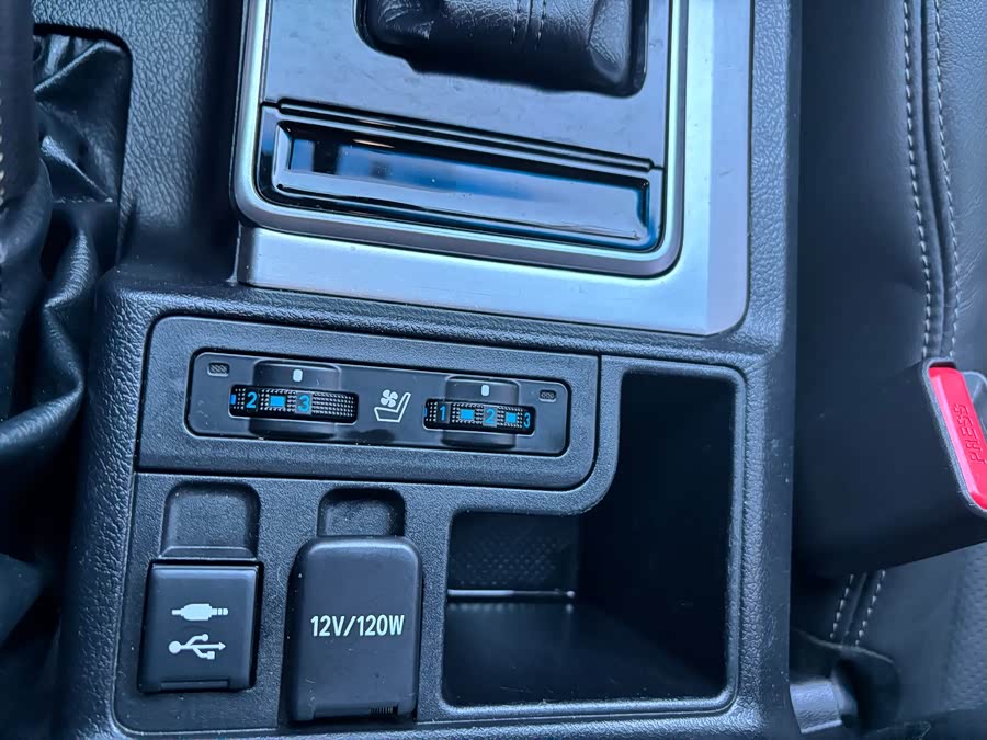 Toyota Land Cruiser Prado 2019 #14 Toyota Land Cruiser Prado 2019 car image #14