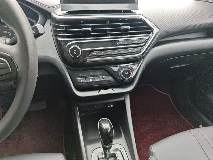 Changan Alsvin 2020 car image #14
