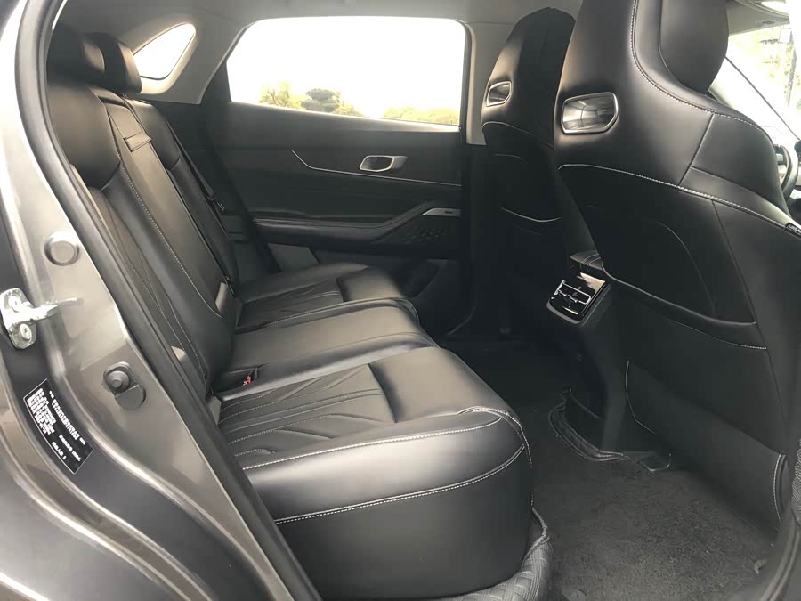 Changan UNI-K 2023 car image #14