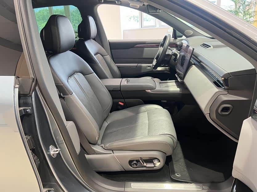 Zeekr 7X 2025 car image #14