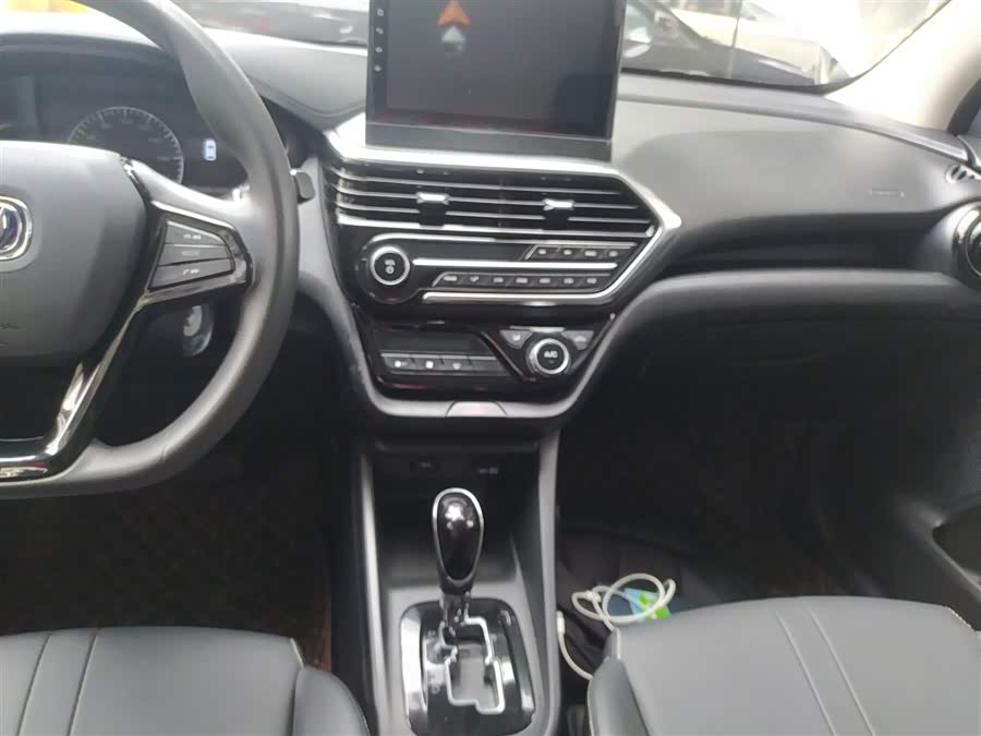 Changan Alsvin 2020 #14 Changan Alsvin 2020 car image #14