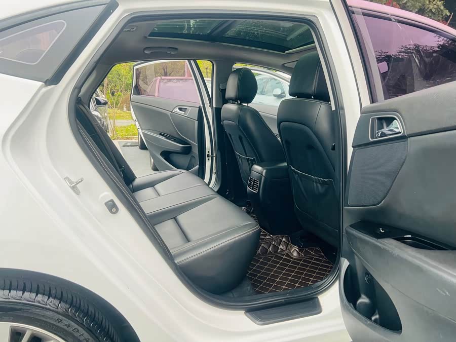 Hyundai Mistra 2017 car image #14