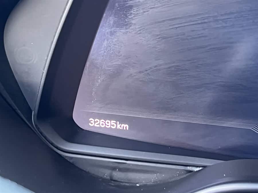 2022 car image #14