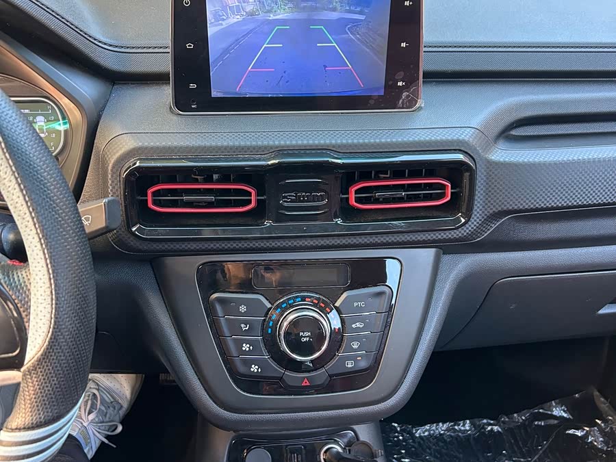 SWM斯威汽车 SWM斯威大虎 2023 #14 SWM斯威汽车 SWM斯威大虎 2023 汽车图片 #14