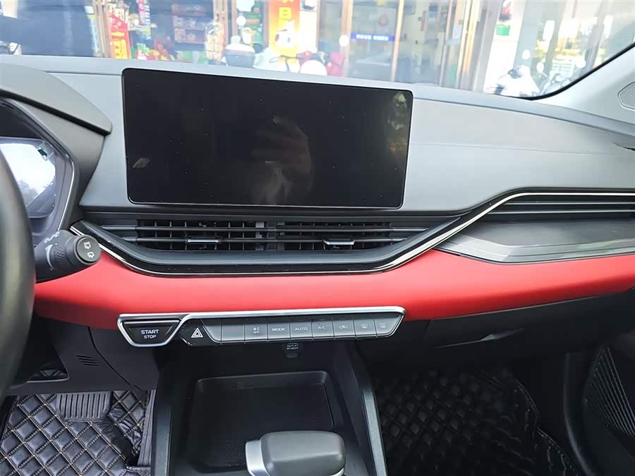 GEELY 2022 #14 GEELY 2022 car image #14