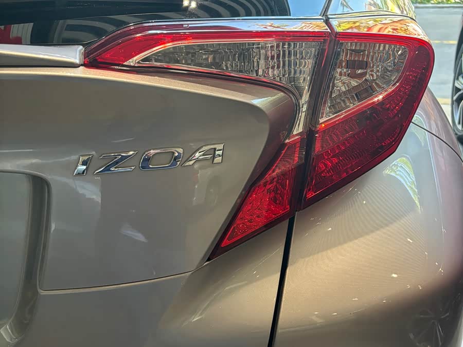 Toyota Izoa 2019 car image #14