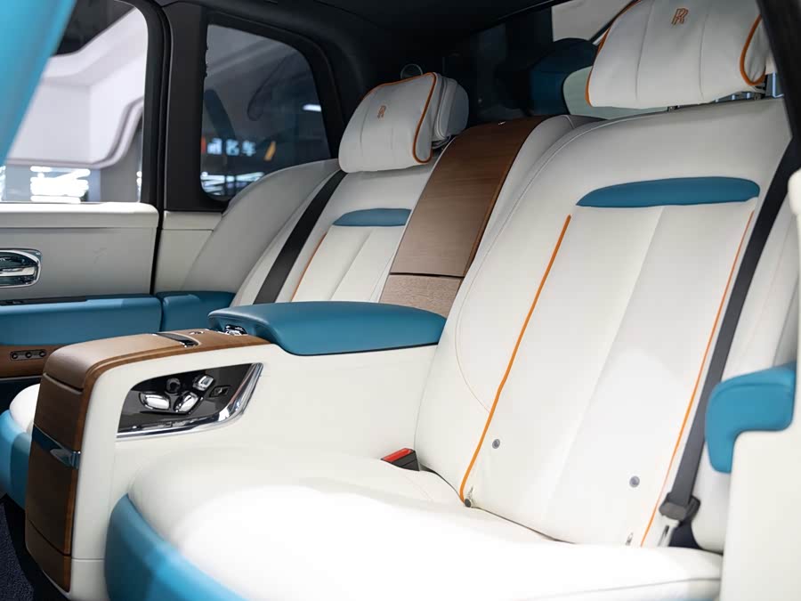 劳斯莱斯 库里南 2020 汽车图片 #14