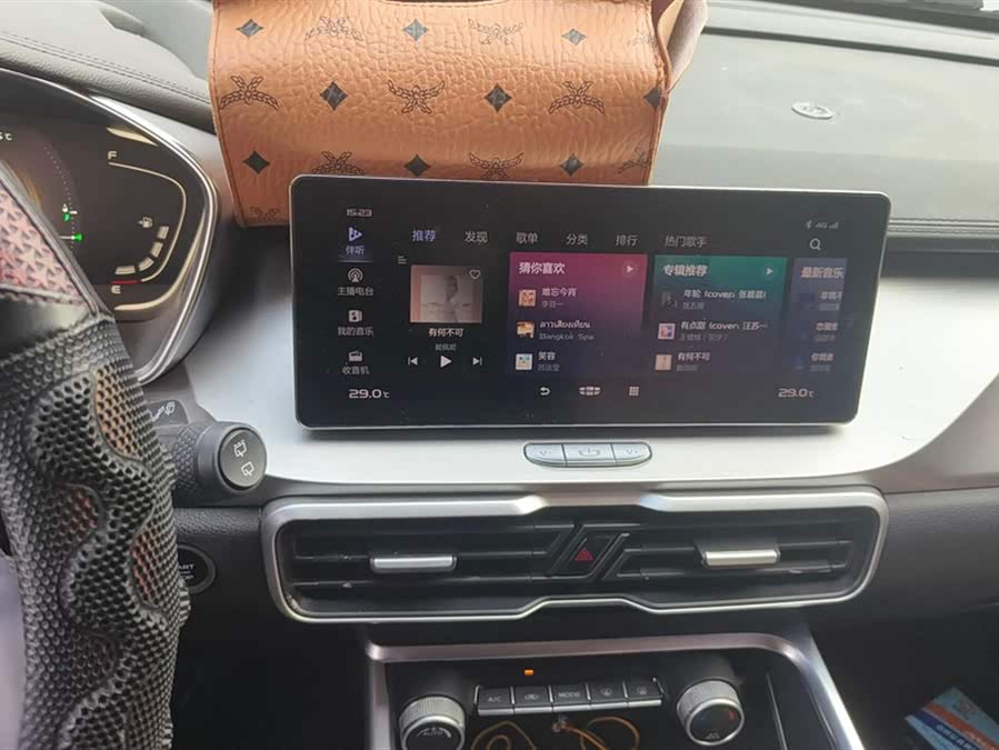 GEELY Coolray New Energy 2021 #14 GEELY Coolray New Energy 2021 car image #14