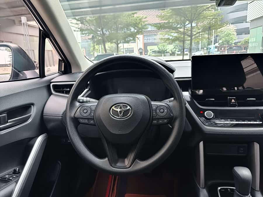 Toyota Corolla Cross 2023 car image #14