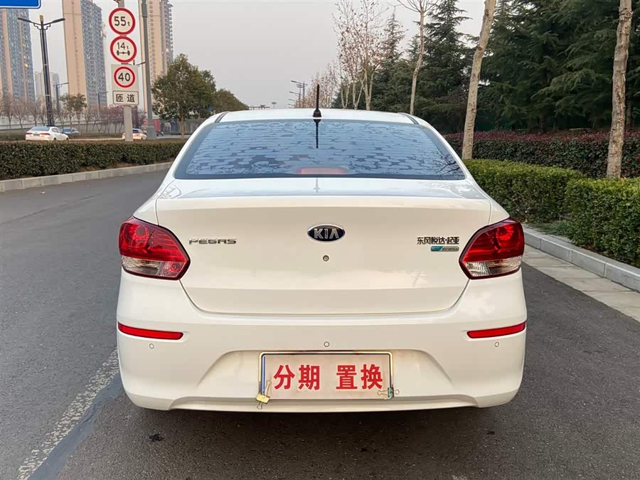 起亚 焕驰 2018 汽车图片 #14