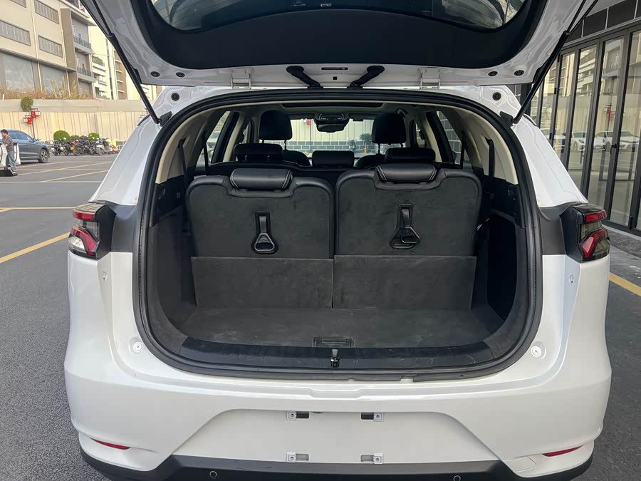 BYD Tang 2019 car image #14