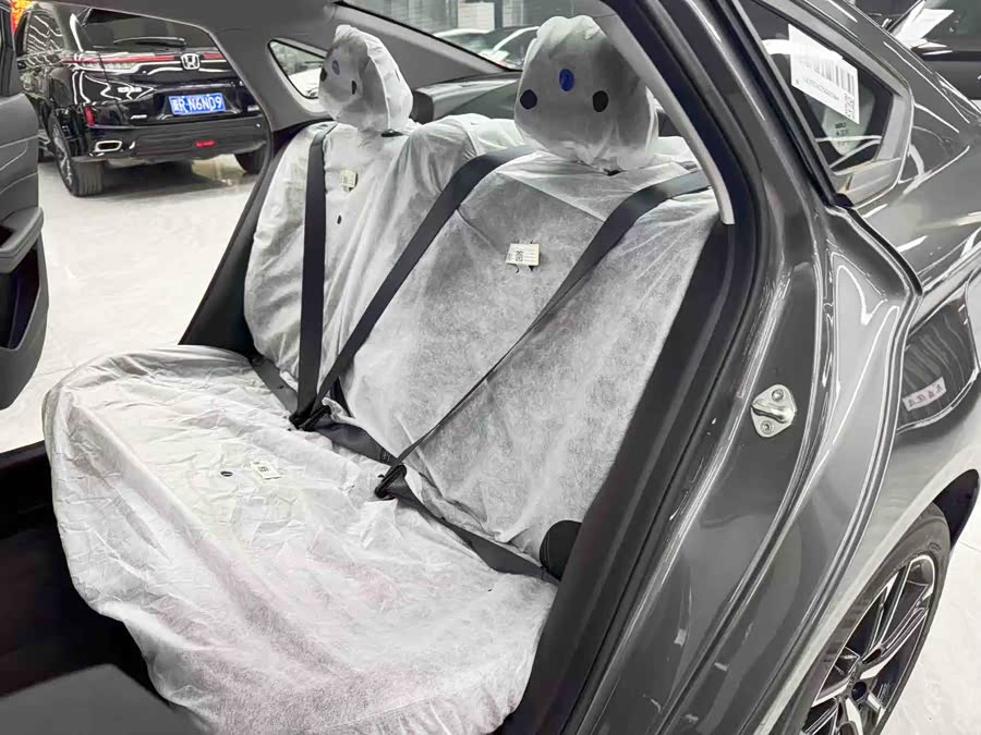 GEELY Binray 2025 car image #14