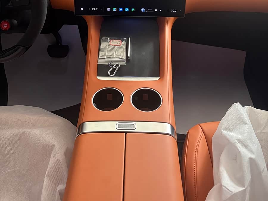 MI YU7 2025 car image #14