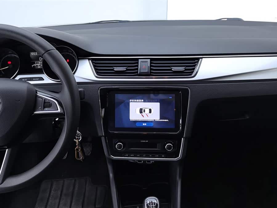 Skoda Rapid 2021 car image #14
