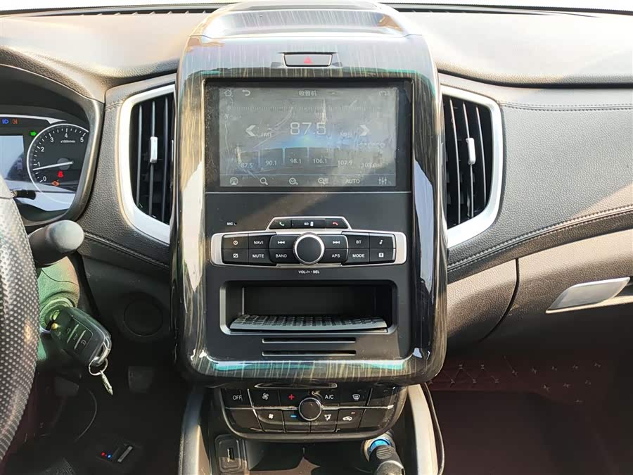 SWM X7 2020 imagem de carro #14