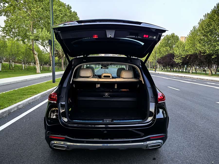 Mercedes-Benz GLE Class 2022 #14 Mercedes-Benz GLE Class 2022 car image #14