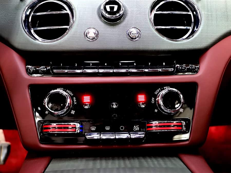 劳斯莱斯 古思特 2021 #14 劳斯莱斯 古思特 2021 汽车图片 #14