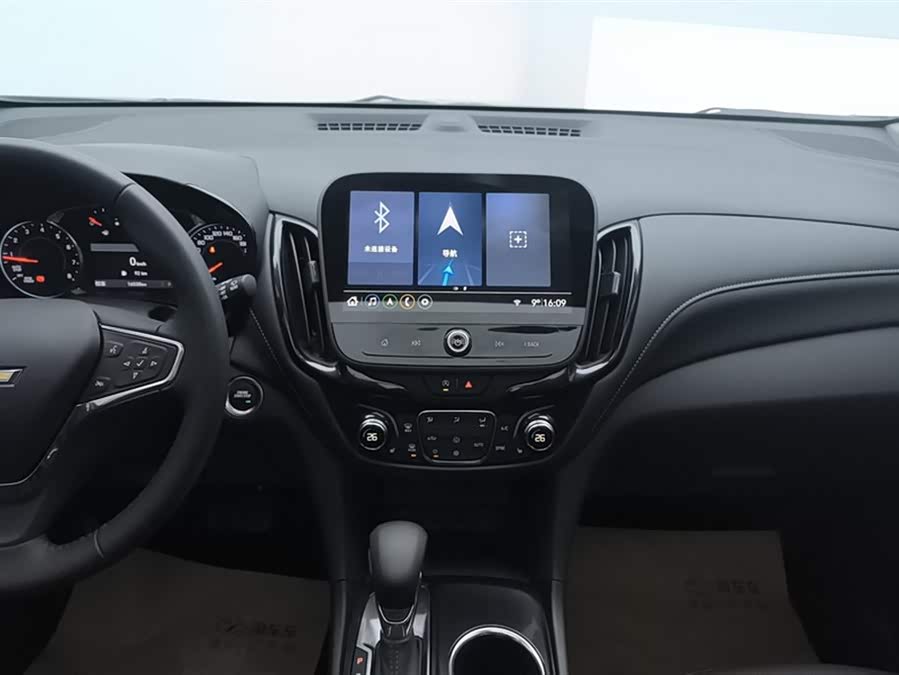 Chevrolet Equinox 2023 car image #14